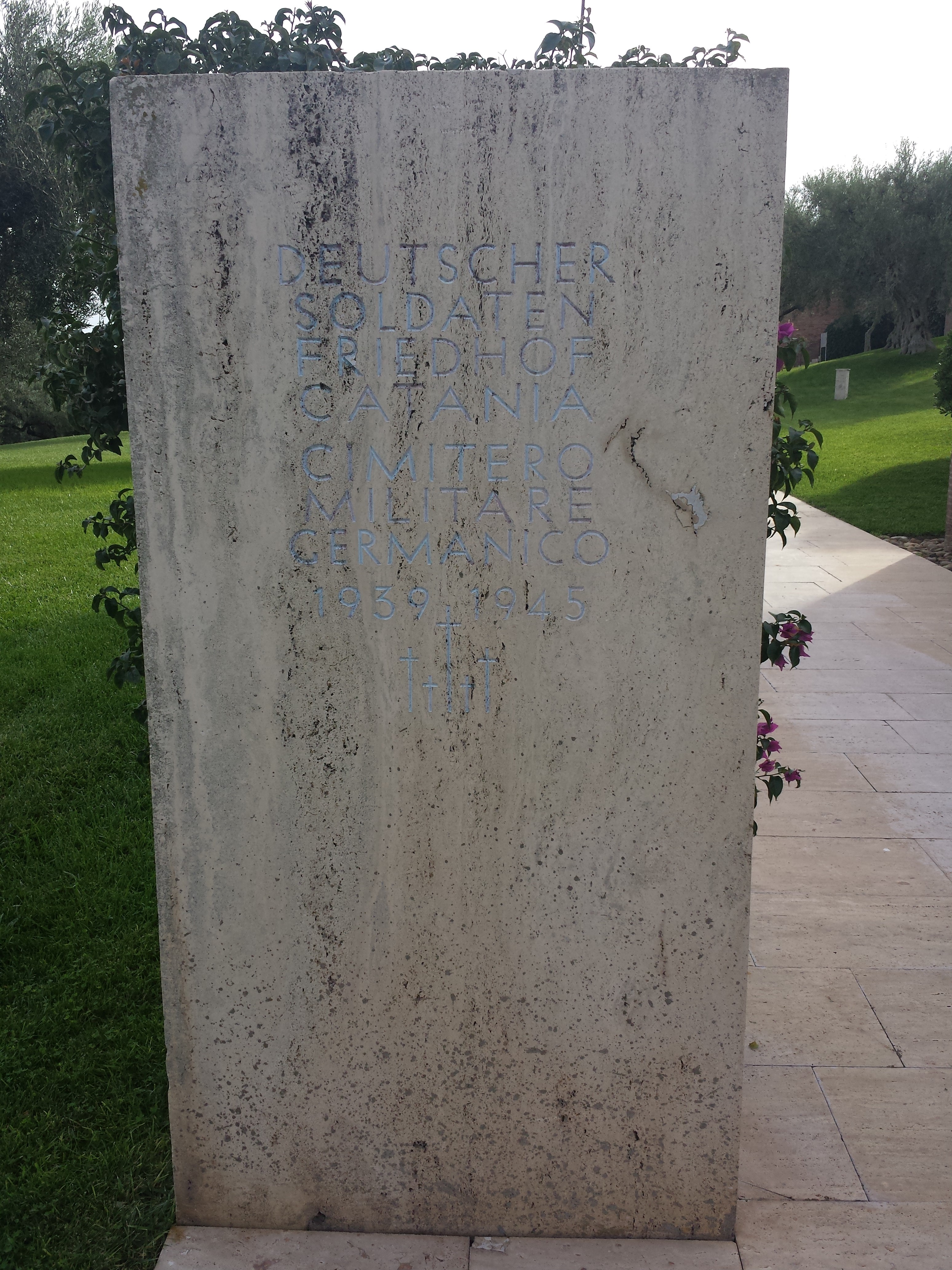 Motta Sant'Anastasia Cemetery